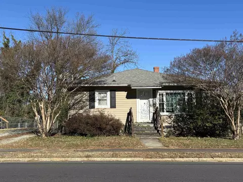 715 Union St, Gaffney, SC 29340