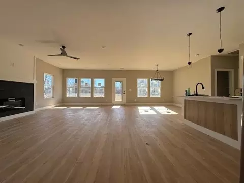 Living - 1507 Settle Rd, Inman, SC 29349 photo 1 of 5