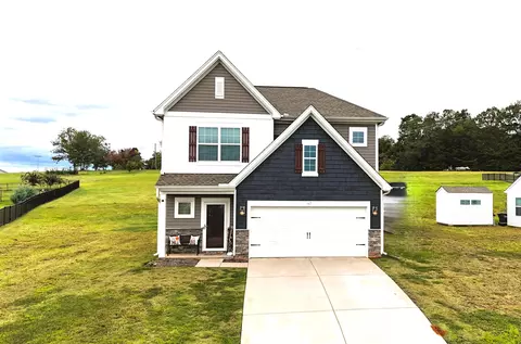 617 Morning Meadows Dr, Inman, SC 29349