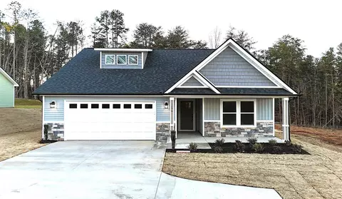 1296 Fairview Rd, Gaffney, SC 29341