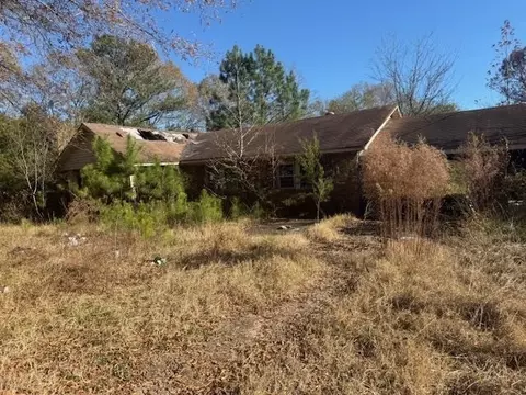 2640 Bellview Church Rd, Laurens, SC 29360