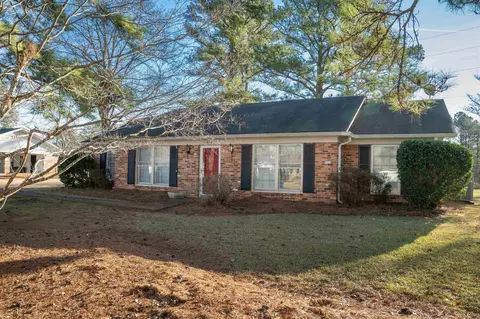 913 Lucerne Dr, Spartanburg, SC 29302