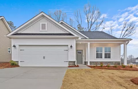 1031 Whitefox Dr, Spartanburg, SC 29307