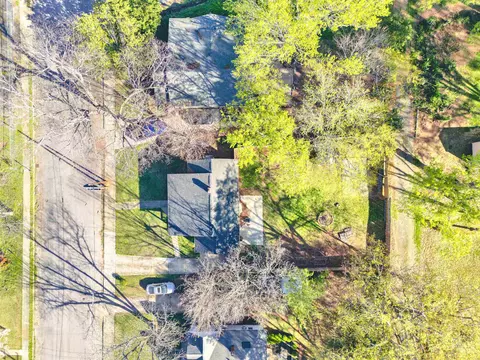 View/Area - 604 E Jefferies St, Gaffney, SC 29340 photo 2 of 4