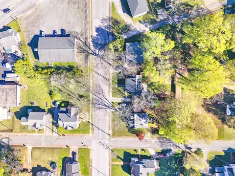 View/Area - 604 E Jefferies St, Gaffney, SC 29340 photo 4 of 4