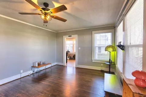 Living - 604 E Jefferies St, Gaffney, SC 29340 photo 2 of 2