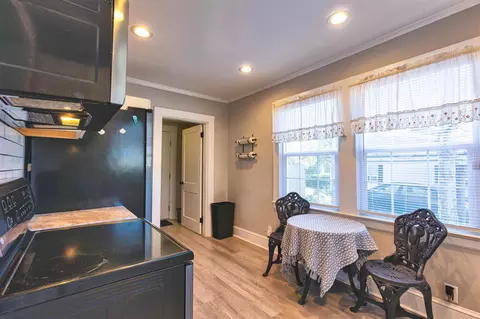 Kitchen - 604 E Jefferies St, Gaffney, SC 29340 photo 4 of 4