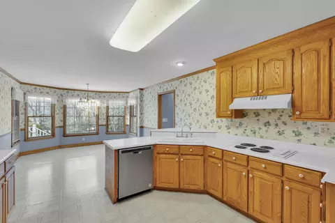 Kitchen - 123 Blairfield Ct, Moore, SC 29369 photo 1 of 3