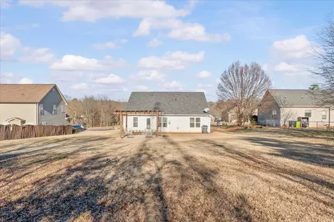 Exterior - 908 Echo Ridge Dr, Duncan, SC 29334 photo 4 of 5