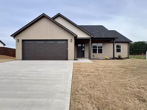 545 Bill Lattimore Rd, Chesnee, SC 29323