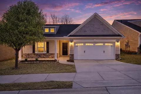 304 Riverdale Dr, Simpsonville, SC 29680