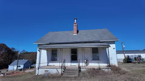 125 S 1st St, Lockhart, SC 29364