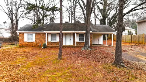 308 Hillandale Rd, Spartanburg, SC 29301