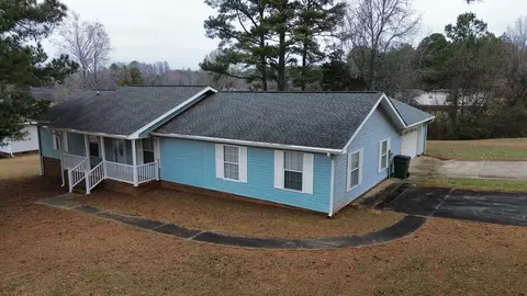 207 Woodlawn Dr, Gaffney, SC 29340