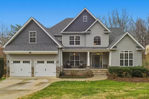 438 S Buckhorn Rd, Greenville, SC 29609