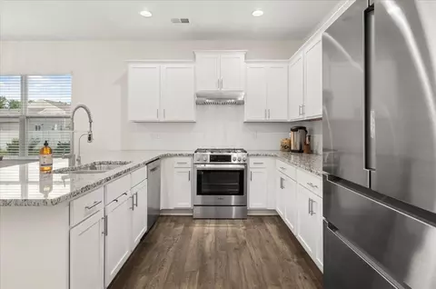 Kitchen - 117 Preservation Dr, Greer, SC 29650 photo 3 of 4