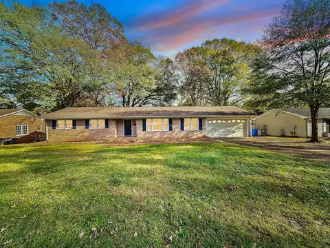 10 Stradley Ter, Greenville, SC 29617