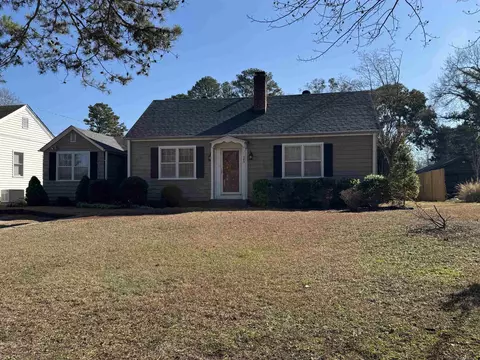 365 Forest Ave, Spartanburg, SC 29302