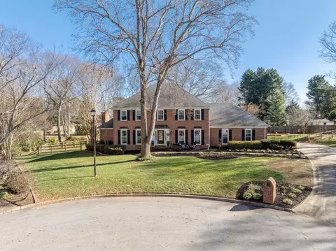 1504 Plantation Dr, Simpsonville, SC 29681