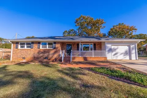 917 Beverly Dr, Spartanburg, SC 29303