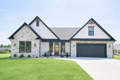 219 Artisan Dr, Lyman, SC 29365