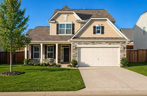 430 Wolfbend Rd, Woodruff, SC 29388