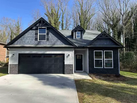 632 Perrin Dr, Spartanburg, SC 29307