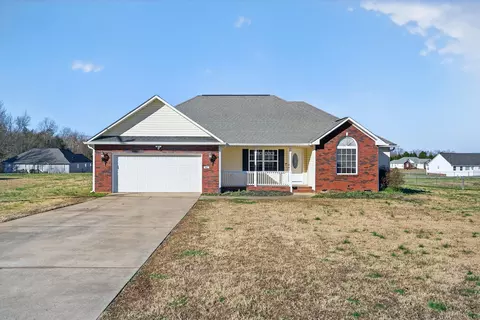 887 Champion Ferry Rd, Gaffney, SC 29341