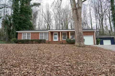 245 West Dr, Travelers Rest, SC 29690