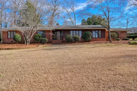 121 Cheek Rd, Spartanburg, SC 29303