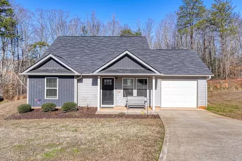 440 Foliage Ct, Inman, SC 29349