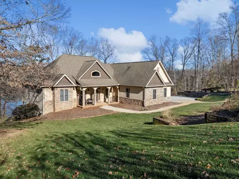 475 Twin Springs Dr, Spartanburg, SC 29301