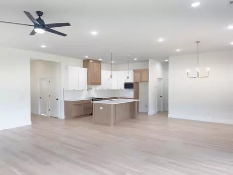 Living - 250 Artisan Dr, Lyman, SC 29365 photo 5 of 5