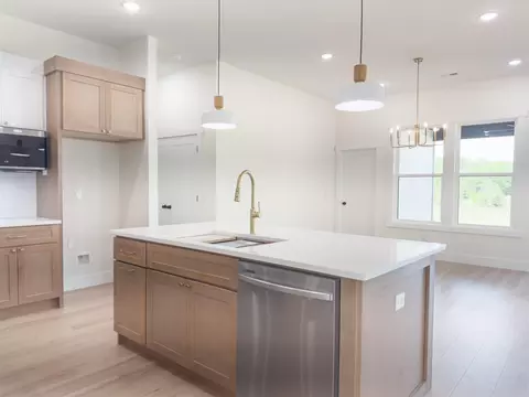 Kitchen - 250 Artisan Dr, Lyman, SC 29365 photo 4 of 4