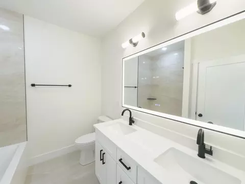 Bath - 250 Artisan Dr, Lyman, SC 29365 photo 1 of 8