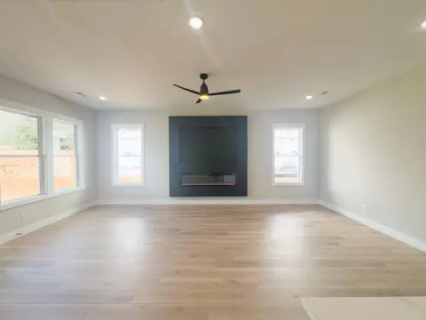 Living - 242 Artisan Dr, Lyman, SC 29365 photo 4 of 6