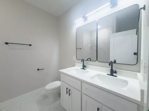 Bath - 242 Artisan Dr, Lyman, SC 29365 photo 1 of 7