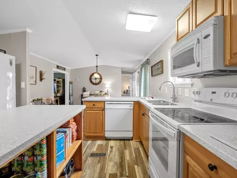 660 Harrison Rd, Roebuck, SC 29376 photo 17