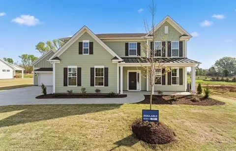 210 Castlebar St, Woodruff, SC 29388