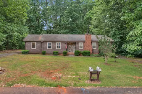 37 Wedgefield Dr, Boiling Springs, SC 29316