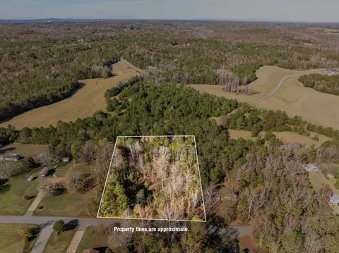 146 Spring Lake Rd, Gaffney, SC 29340