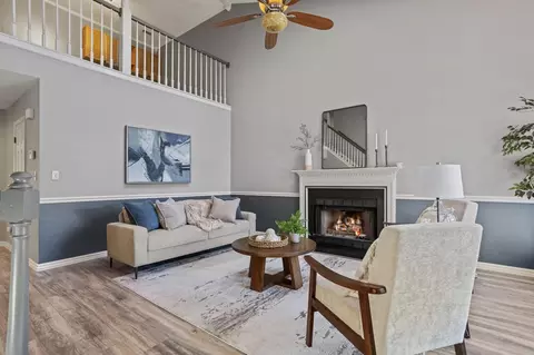 Living - 7 Murraymill Ct, Mauldin, SC 29662 photo 1 of 1