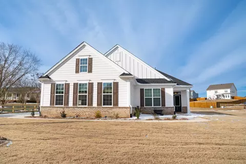 775 Peachtree Rd, Chesnee, SC 29323
