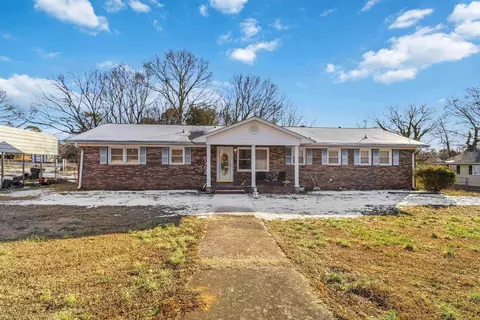 659 Webb Dr, Spartanburg, SC 29303