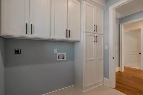 205 Pine St, Greer, SC 29650 photo 40