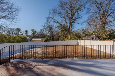 205 Pine St, Greer, SC 29650 photo 7