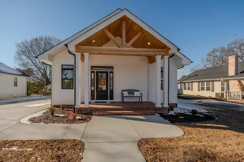 205 Pine St, Greer, SC 29650 photo 49