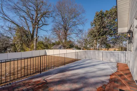 205 Pine St, Greer, SC 29650 photo 41