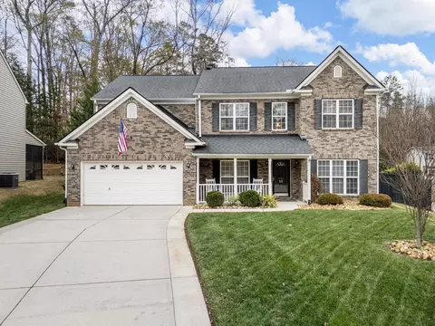 55 Killarney Ln, Greer, SC 29650 photo 4