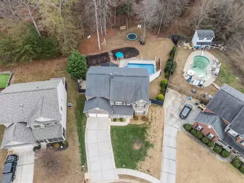 55 Killarney Ln, Greer, SC 29650 photo 2